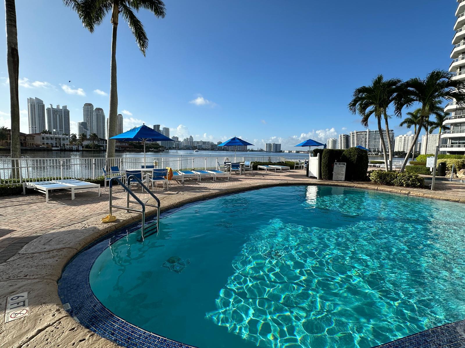 19195 NE 36th #2703, Aventura FL 33180