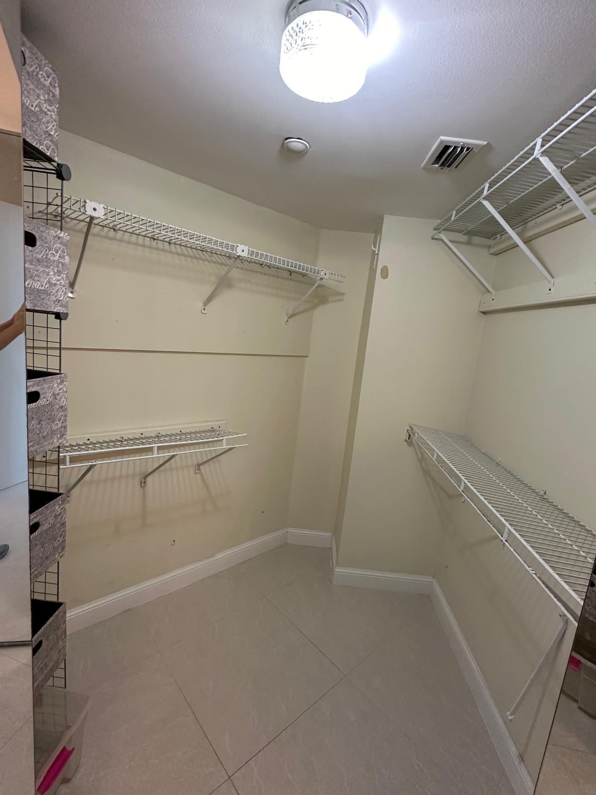 19195 NE 36th #2703, Aventura FL 33180