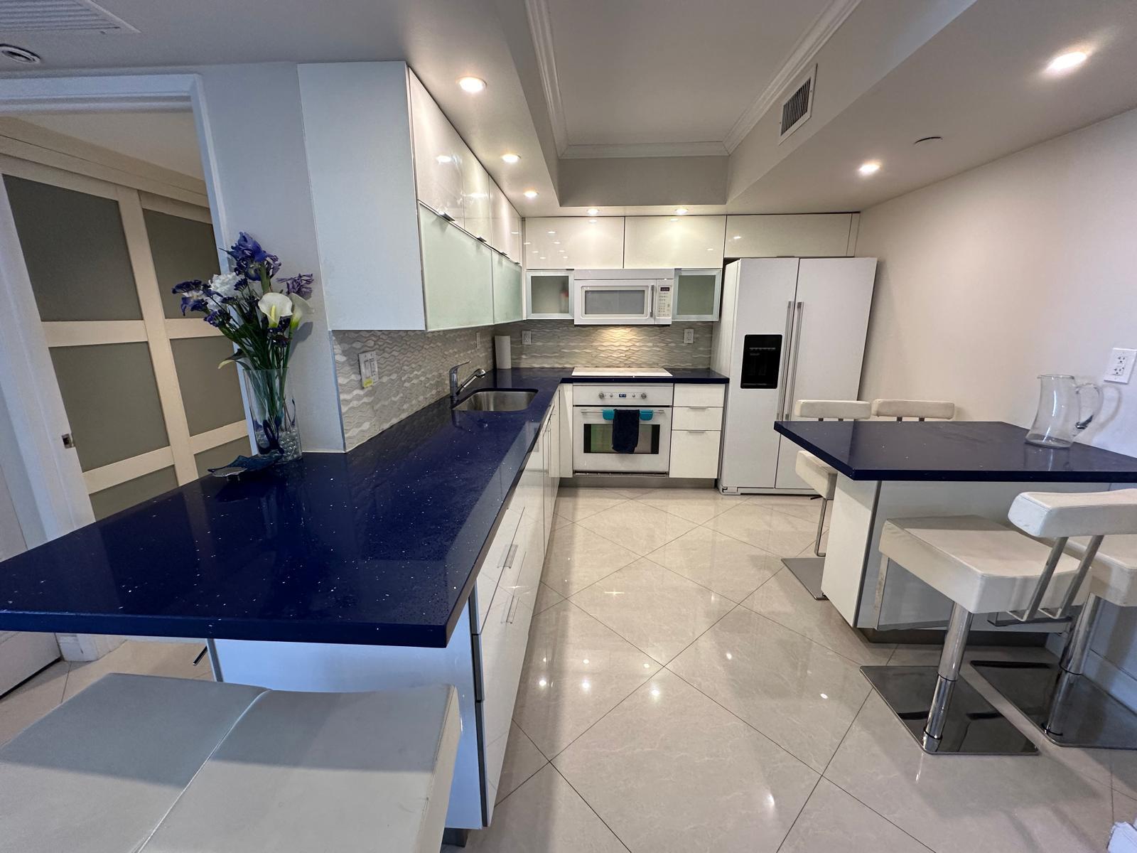 19195 NE 36th #2703, Aventura FL 33180