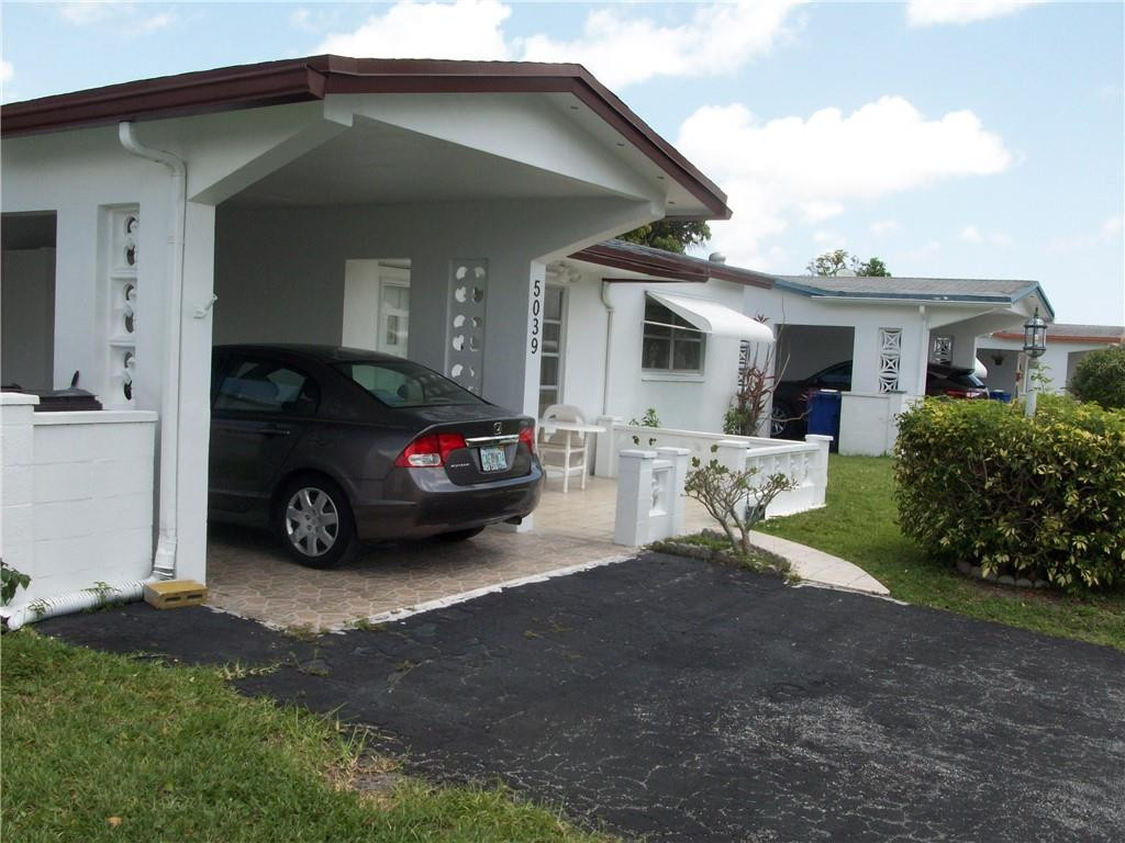 5039 NW 42, Lauderdale Lakes FL 33319