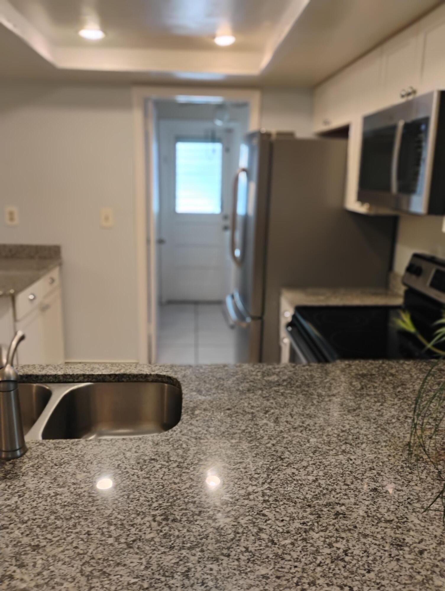 5039 NW 42, Lauderdale Lakes FL 33319