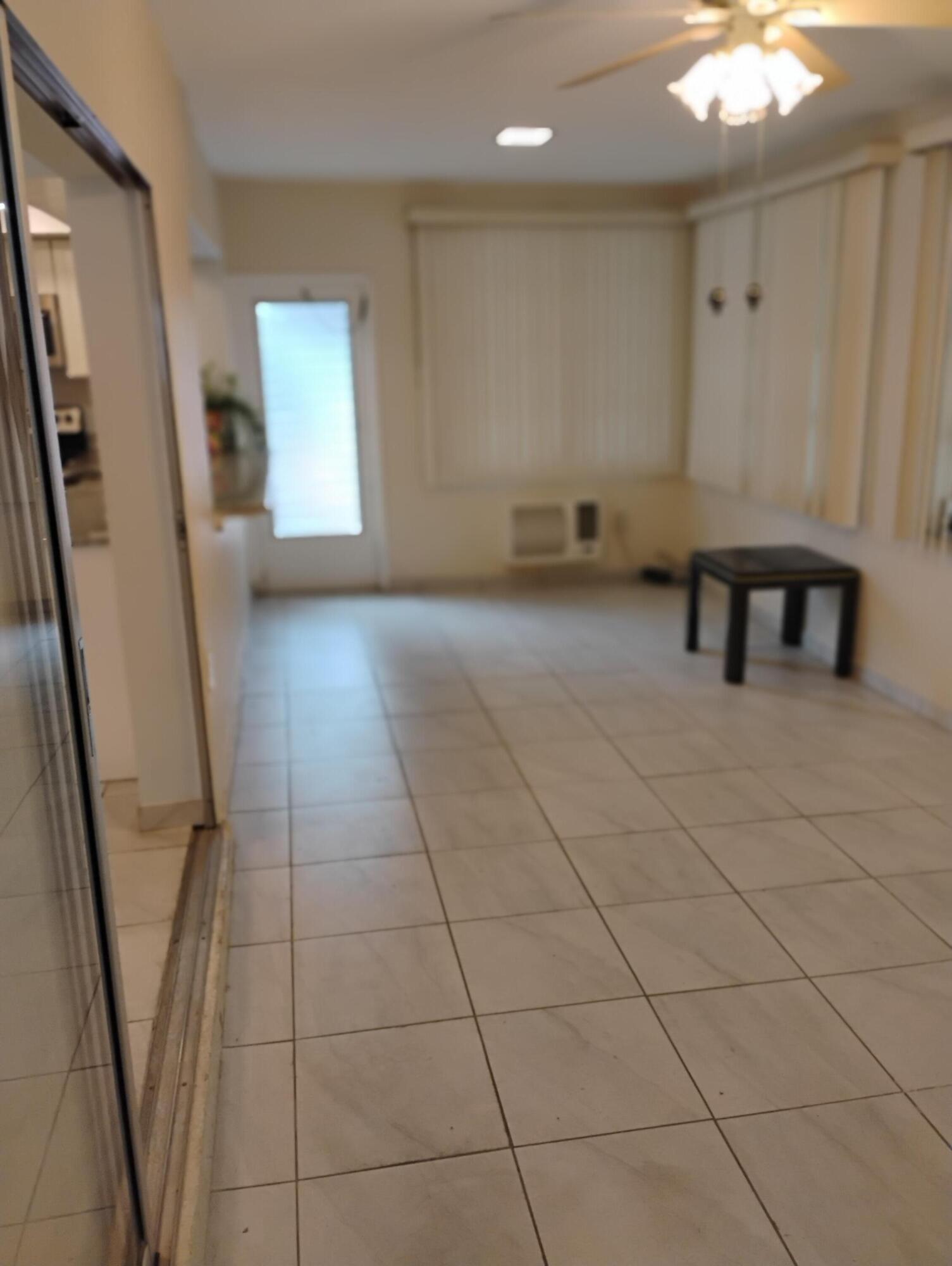 5039 NW 42, Lauderdale Lakes FL 33319