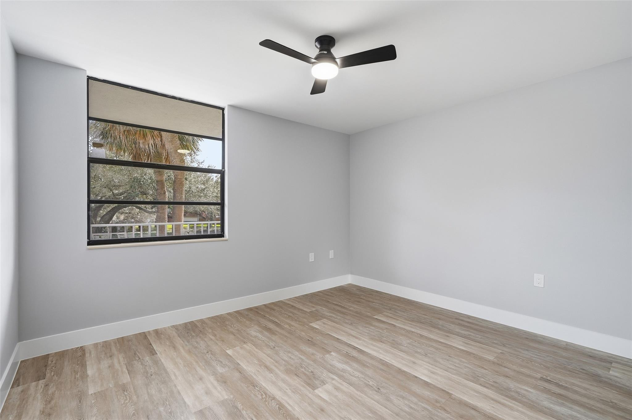 1717 Whitehall #205, Davie FL 33324