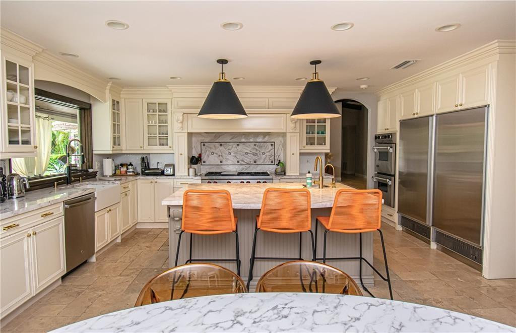 8208 Twin Lake, Boca Raton FL 33496