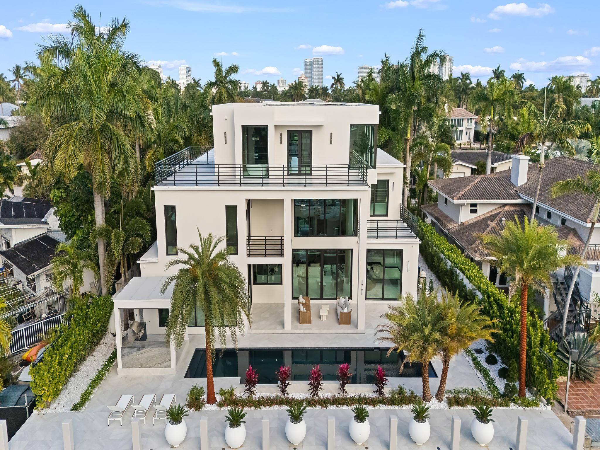 111 Fiesta, Fort Lauderdale FL 33301