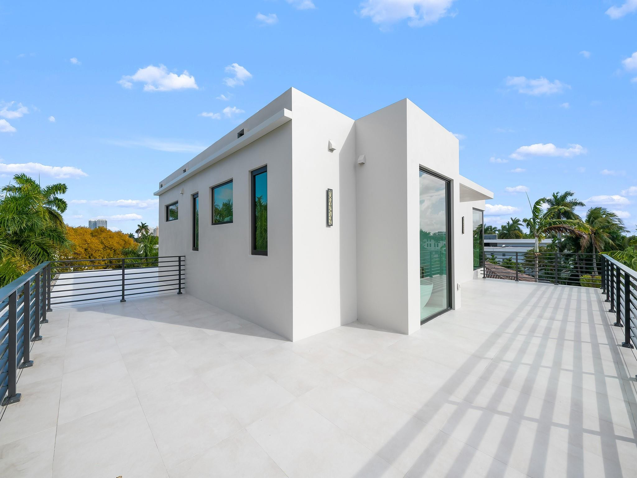 111 Fiesta, Fort Lauderdale FL 33301