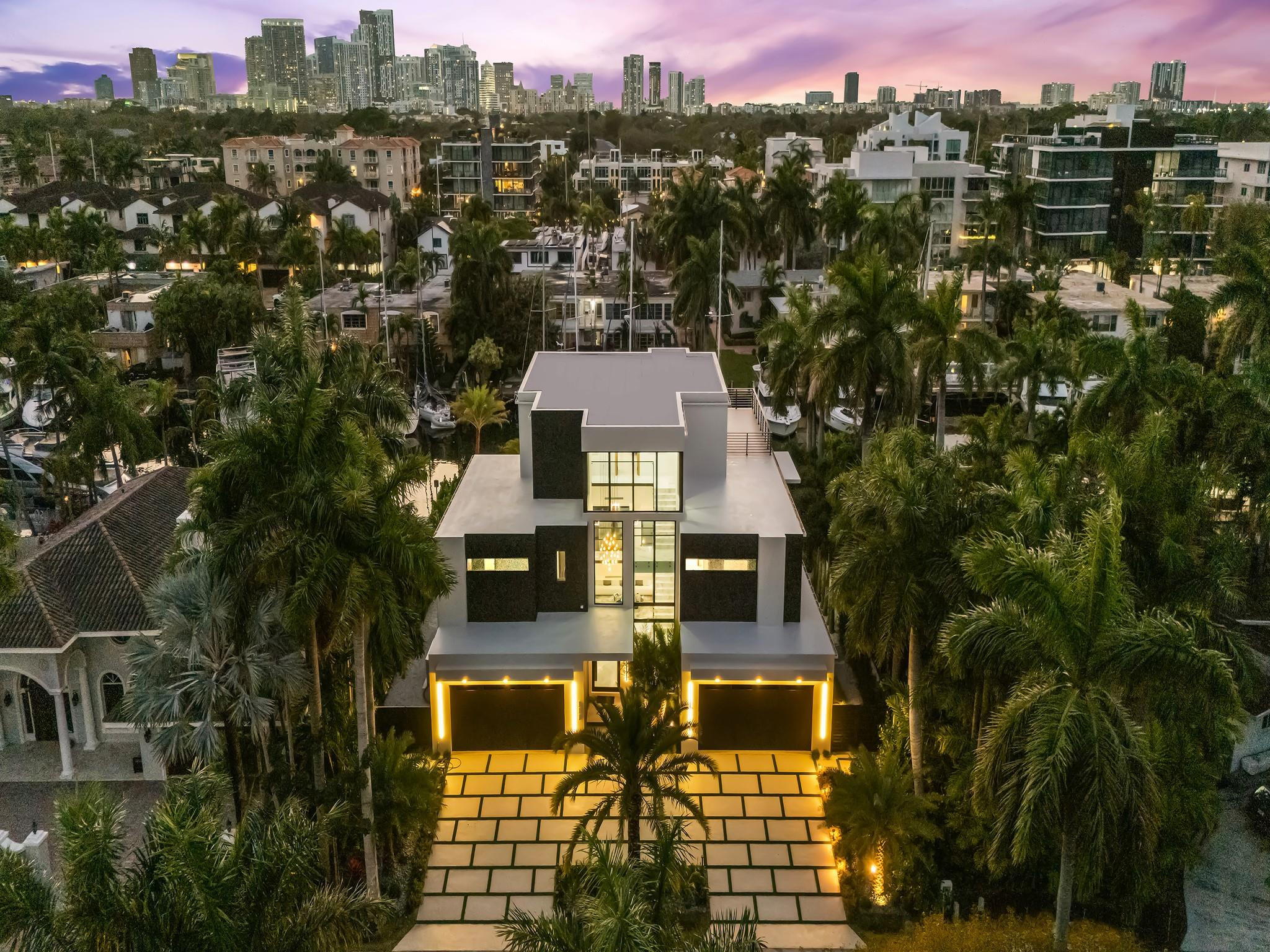 111 Fiesta, Fort Lauderdale FL 33301