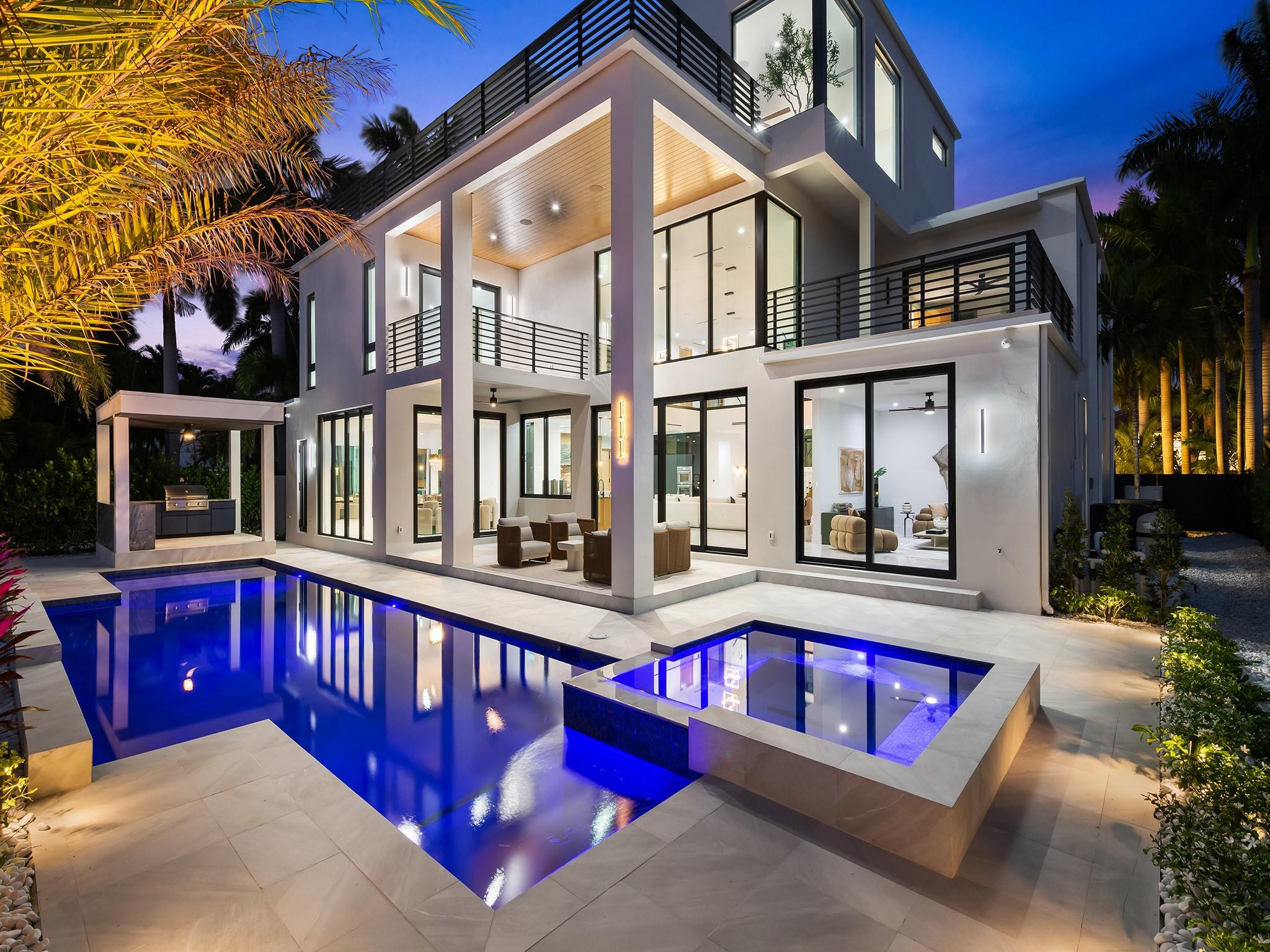 111 Fiesta, Fort Lauderdale FL 33301