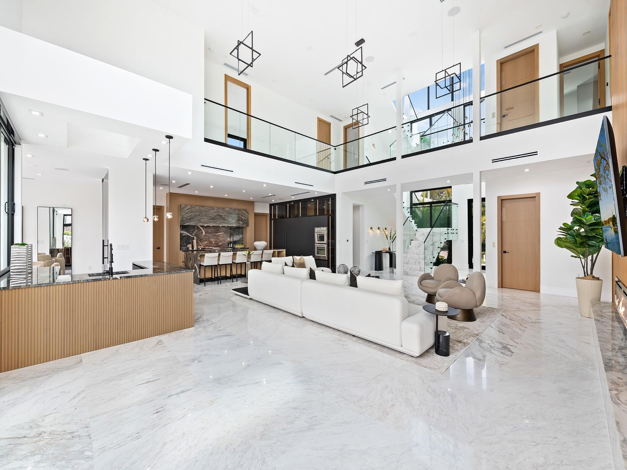 111 Fiesta, Fort Lauderdale FL 33301