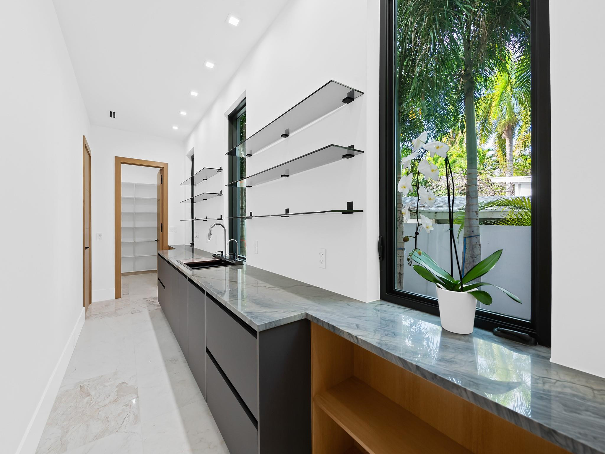 111 Fiesta, Fort Lauderdale FL 33301