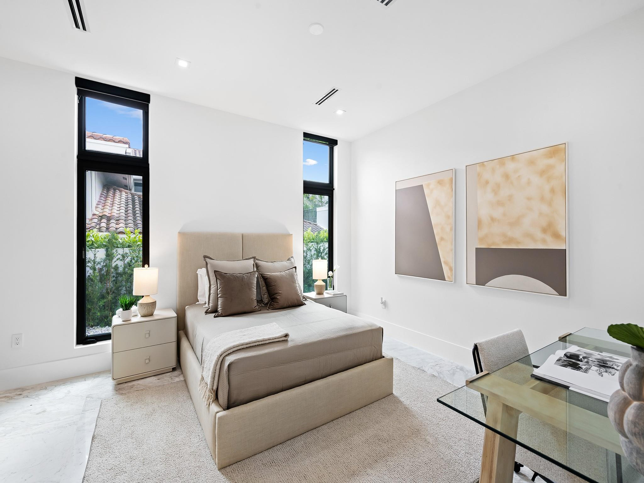 111 Fiesta, Fort Lauderdale FL 33301