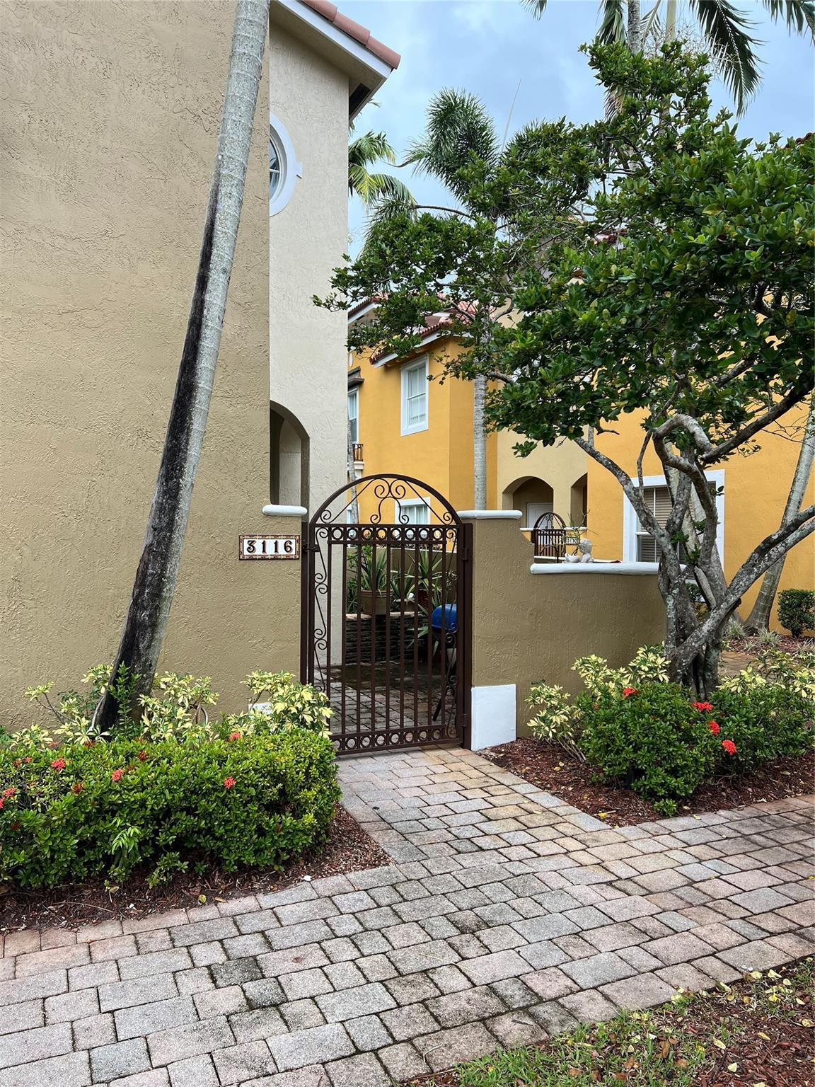 3116 Merrick #3116, Margate FL 33063
