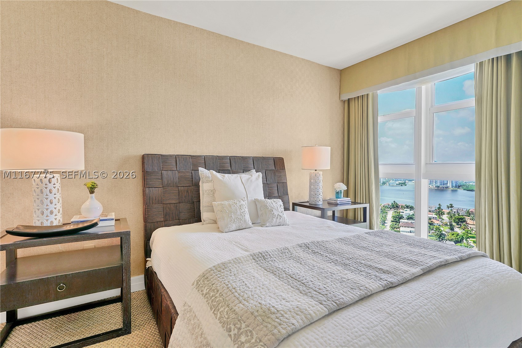 18911 collins ave #2705, Sunny Isles Beach FL 33160