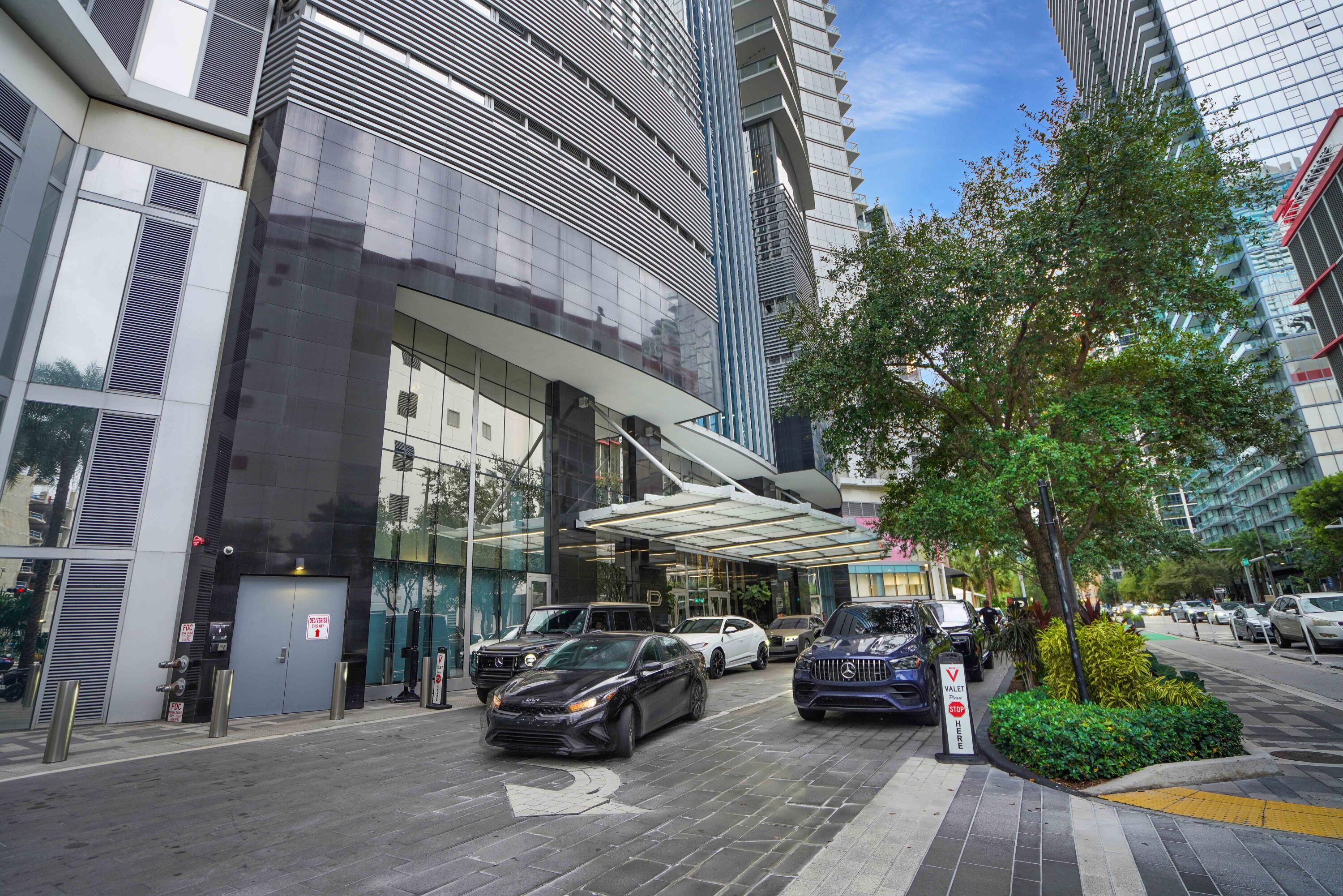 851 NE 1st #812, Miami FL 33132