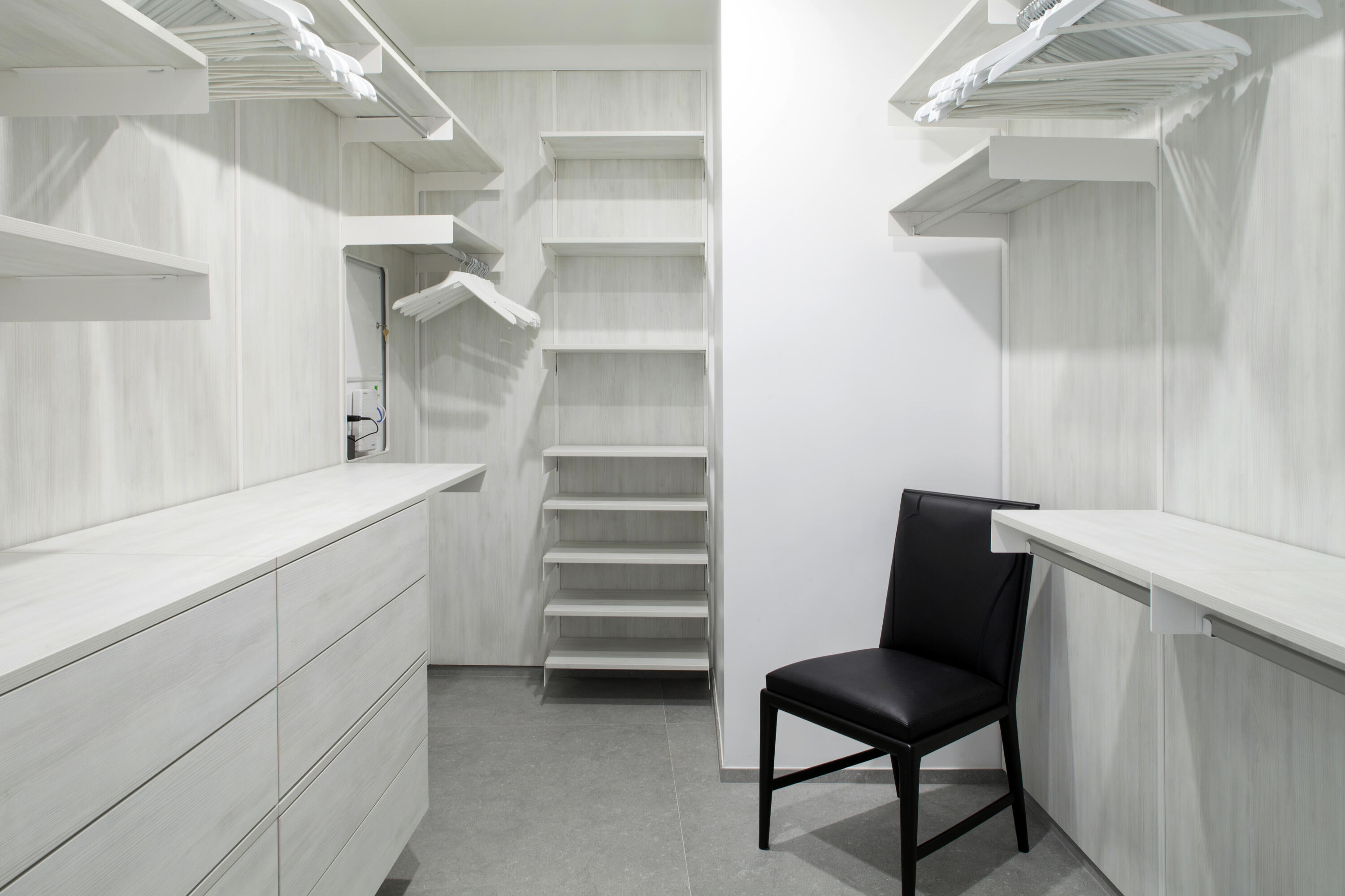 851 NE 1st #812, Miami FL 33132