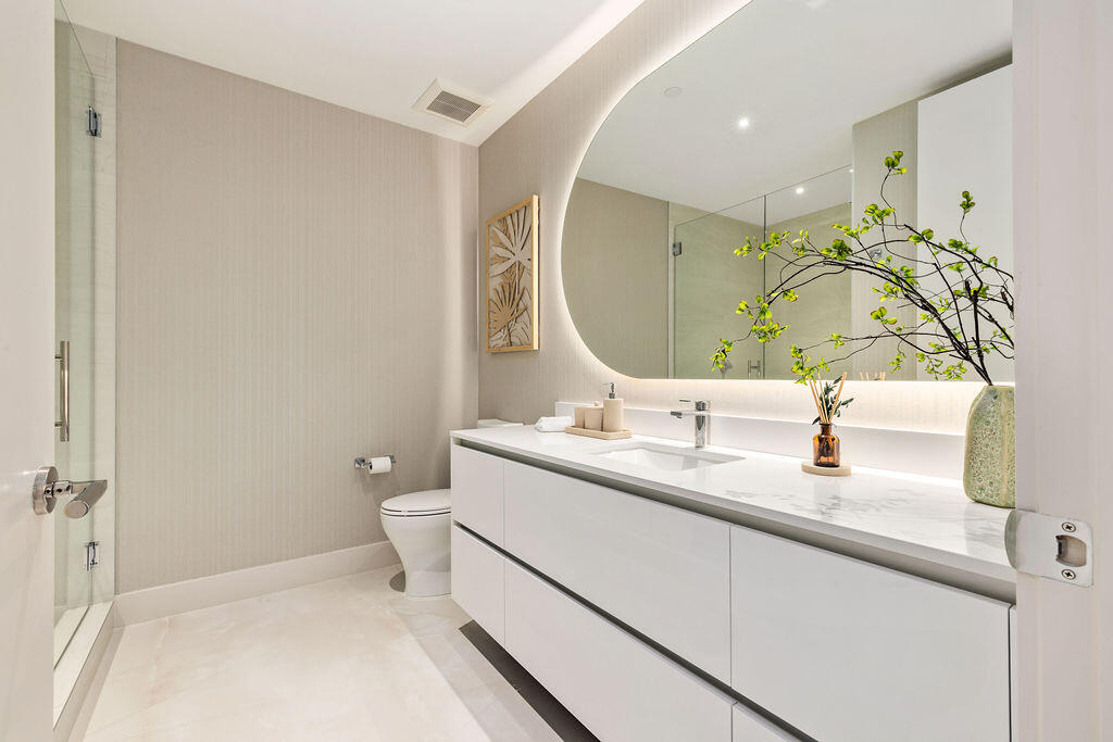 305 Briny #Ph 806, Pompano Beach FL 33062