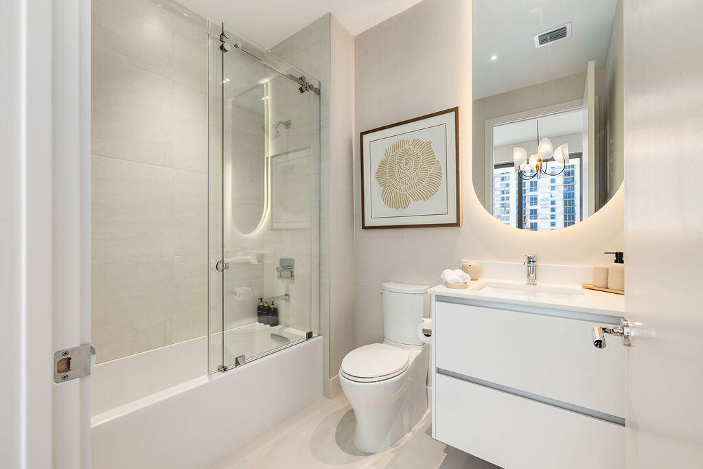 305 Briny #Ph 806, Pompano Beach FL 33062