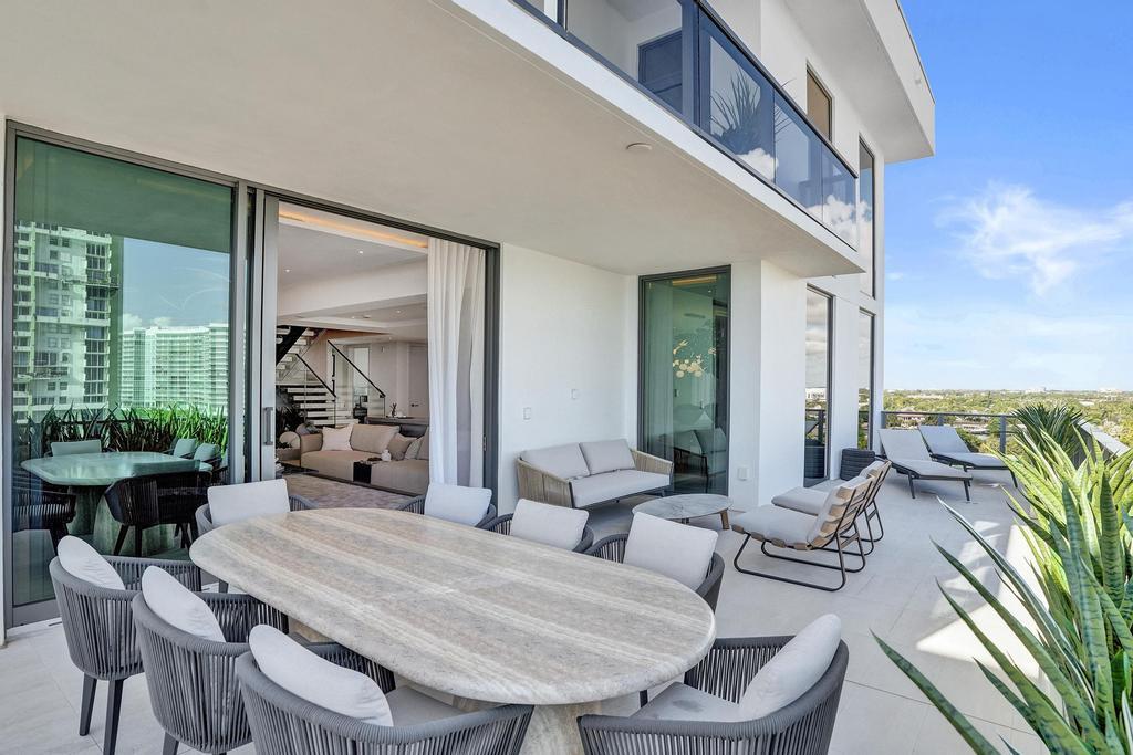 305 Briny #Ph 806, Pompano Beach FL 33062