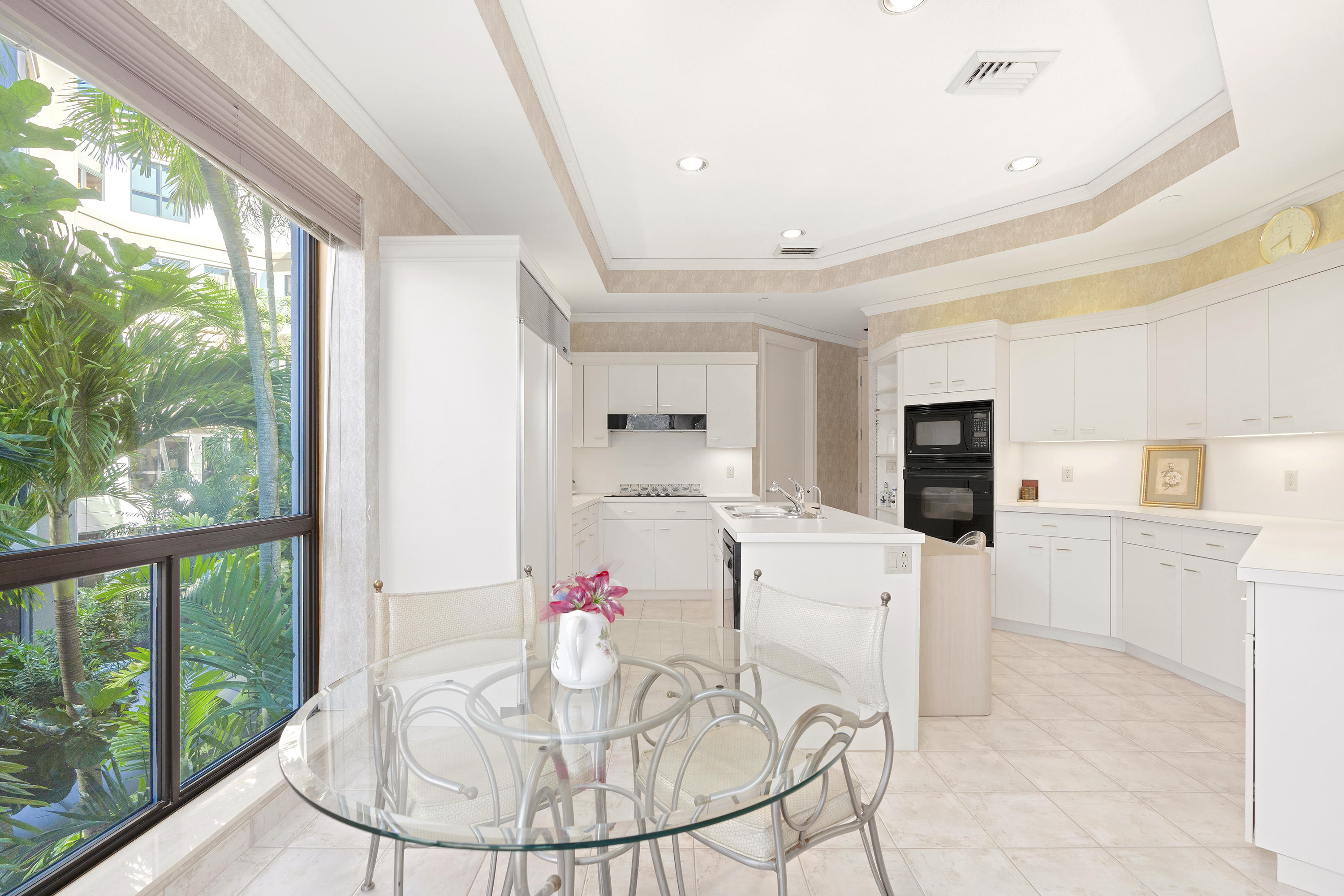 7383 Orangewood #602, Boca Raton FL 33433