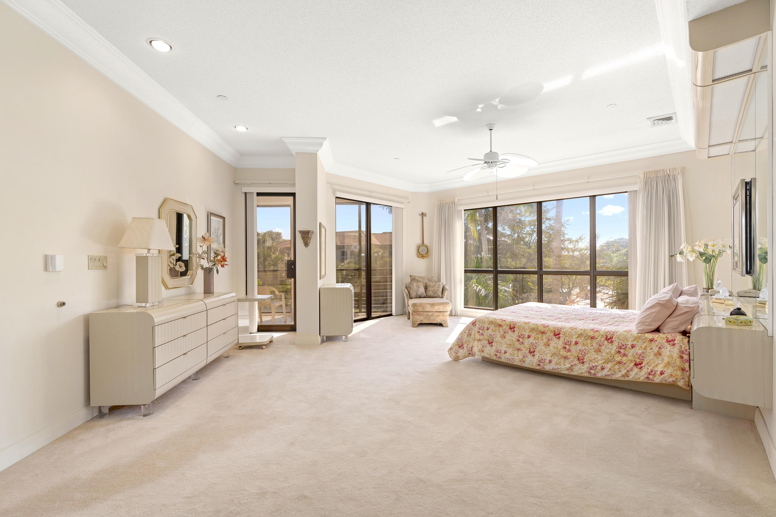 7383 Orangewood #602, Boca Raton FL 33433