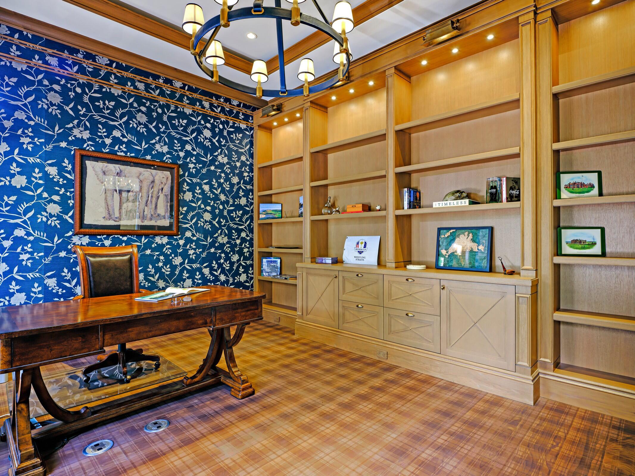 131 W Bears Club, Jupiter FL 33477