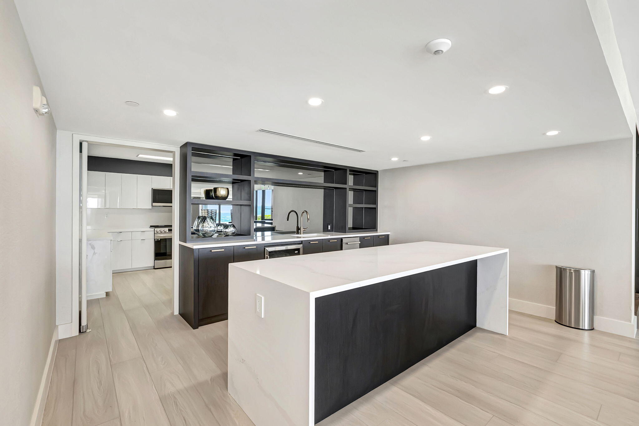 2727 S Ocean #403, Highland Beach FL 33487