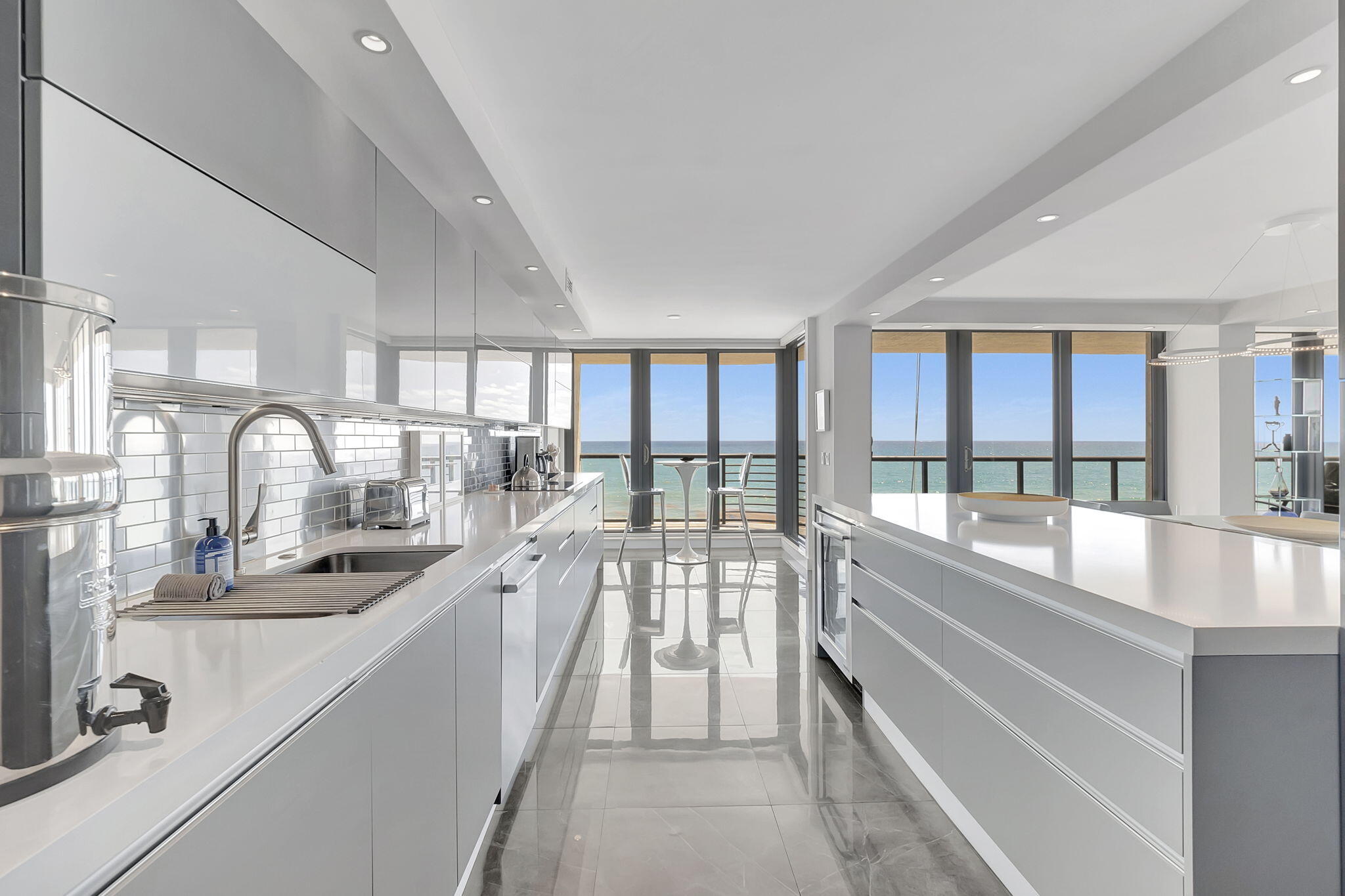 2727 S Ocean #403, Highland Beach FL 33487