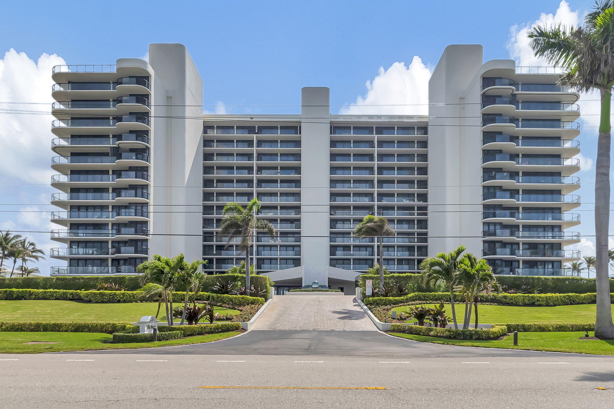 2727 S Ocean #403, Highland Beach FL 33487