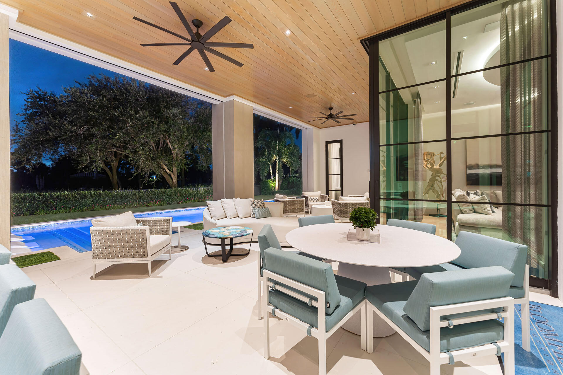 471 Royal Palm, Boca Raton FL 33432
