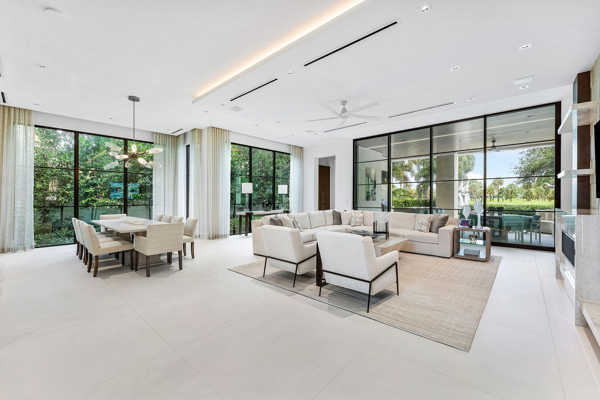 471 Royal Palm, Boca Raton FL 33432