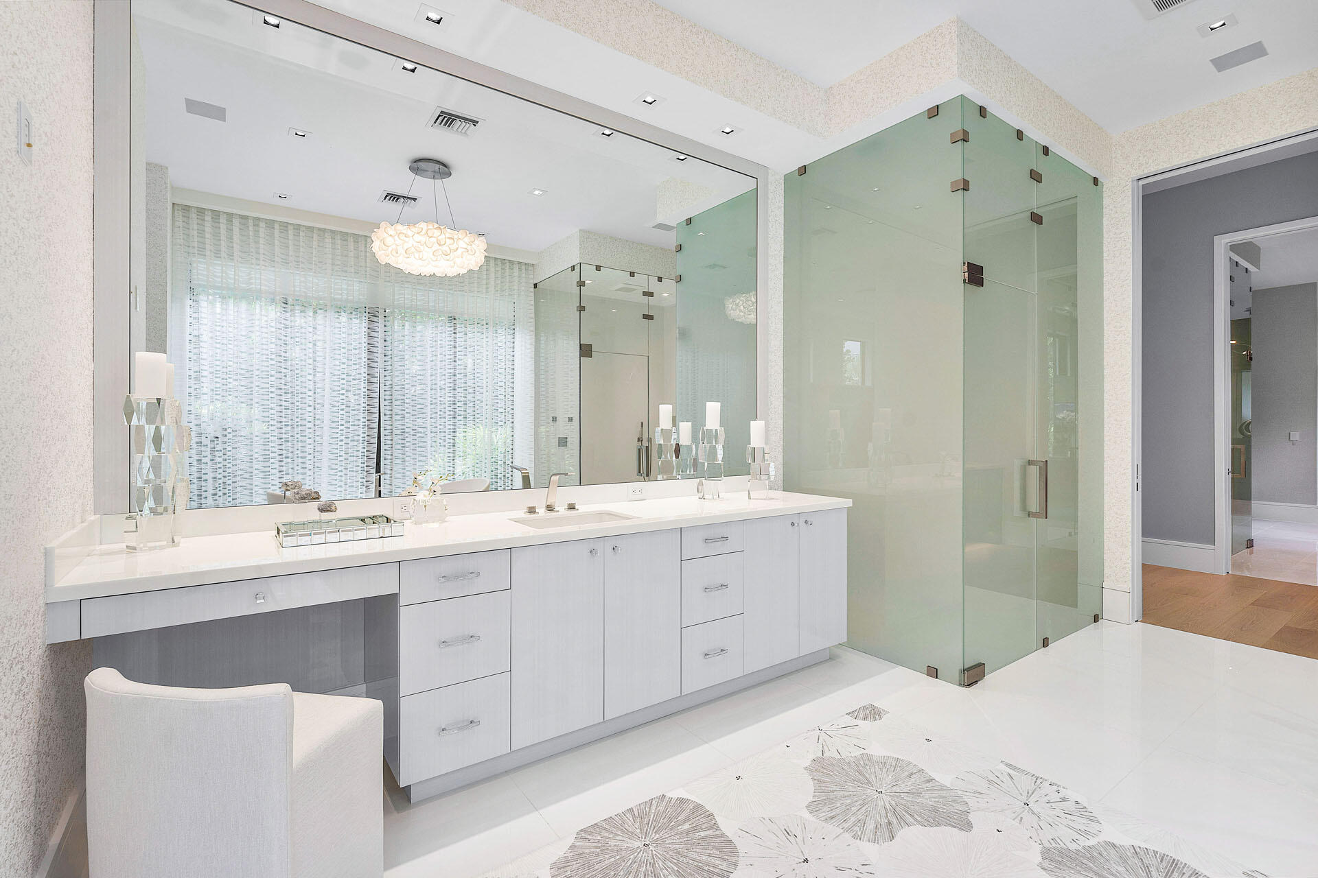 471 Royal Palm, Boca Raton FL 33432