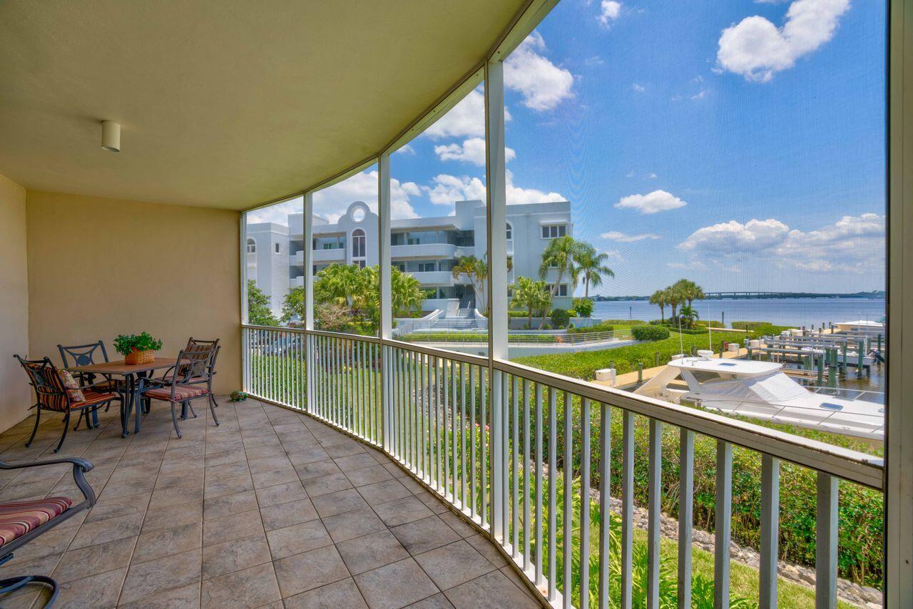 1160 SW Chapman #202, Palm City FL 34990
