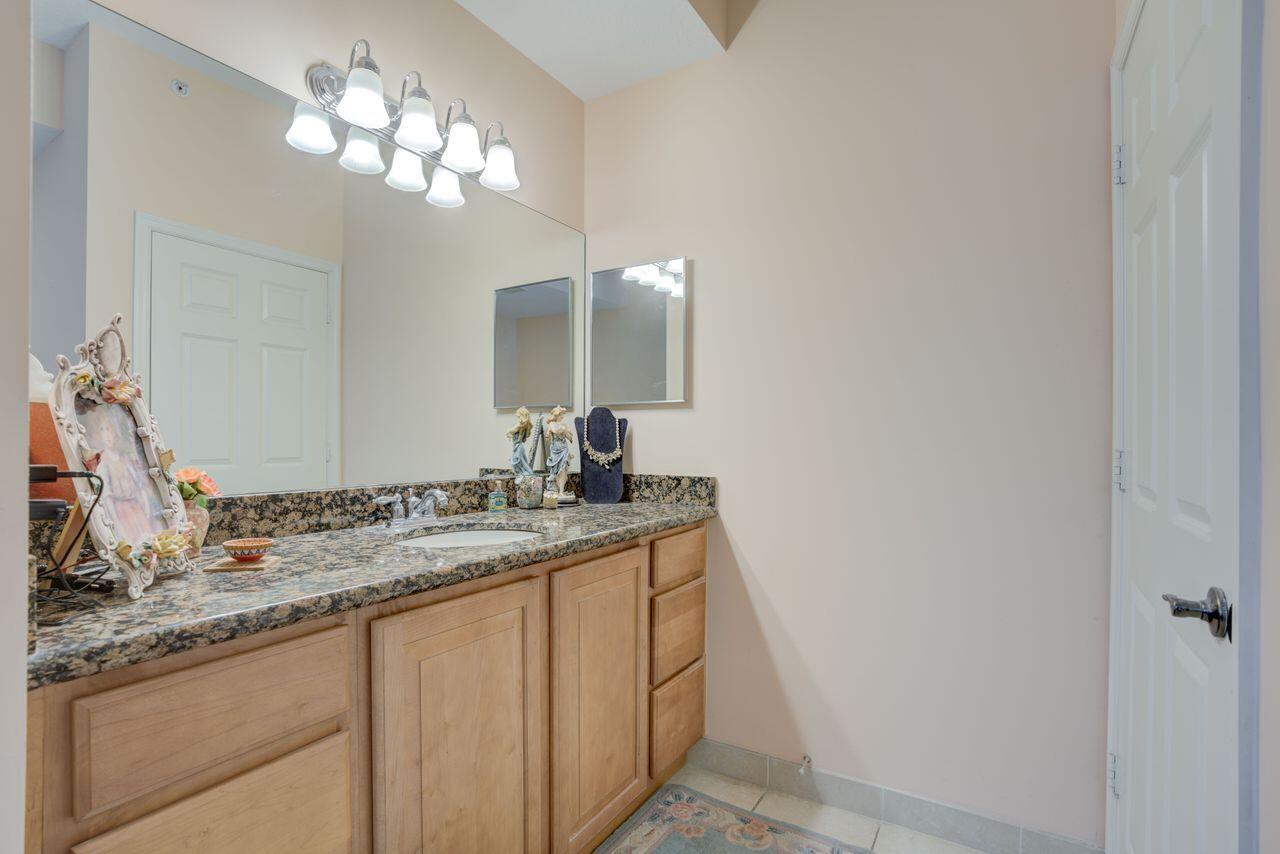 1160 SW Chapman #202, Palm City FL 34990