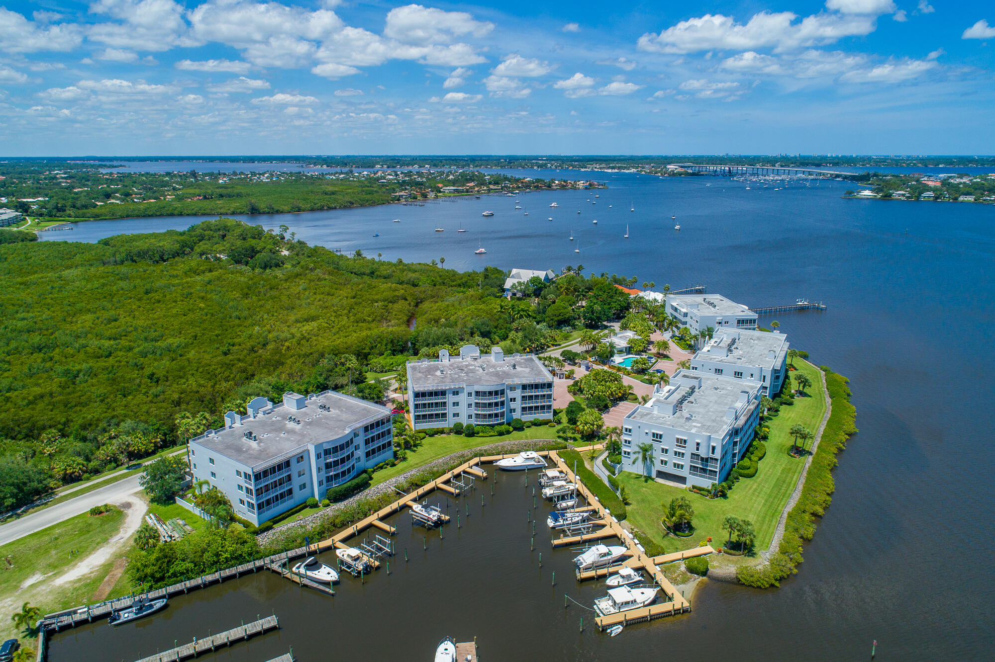 1160 SW Chapman #202, Palm City FL 34990