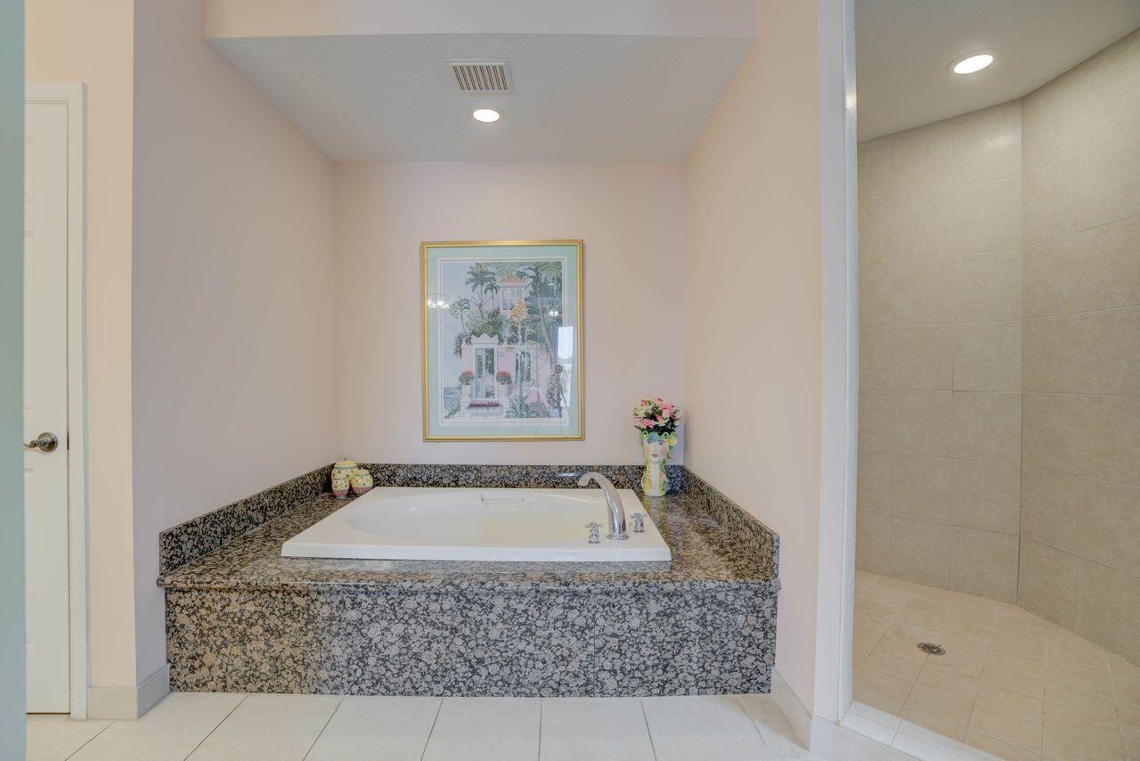1160 SW Chapman #202, Palm City FL 34990