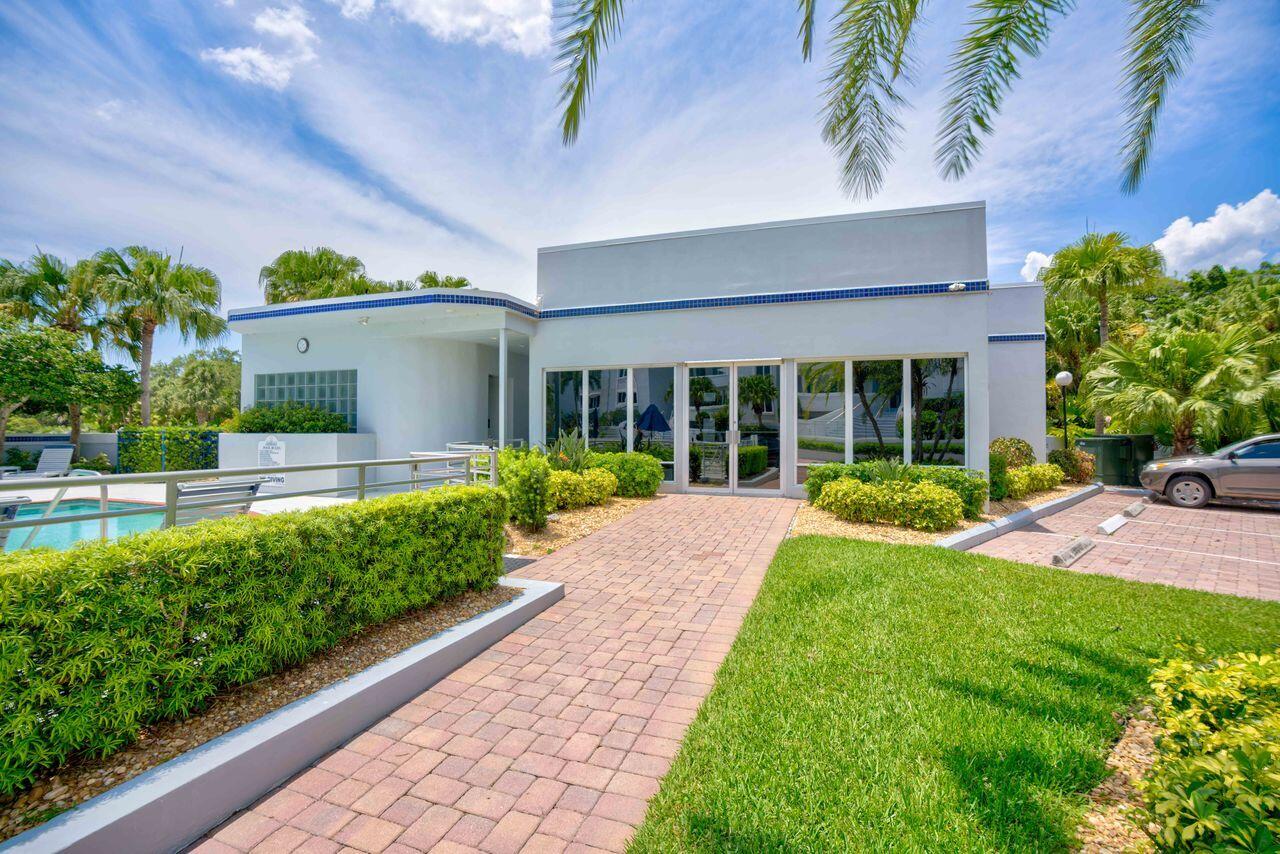 1160 SW Chapman #202, Palm City FL 34990