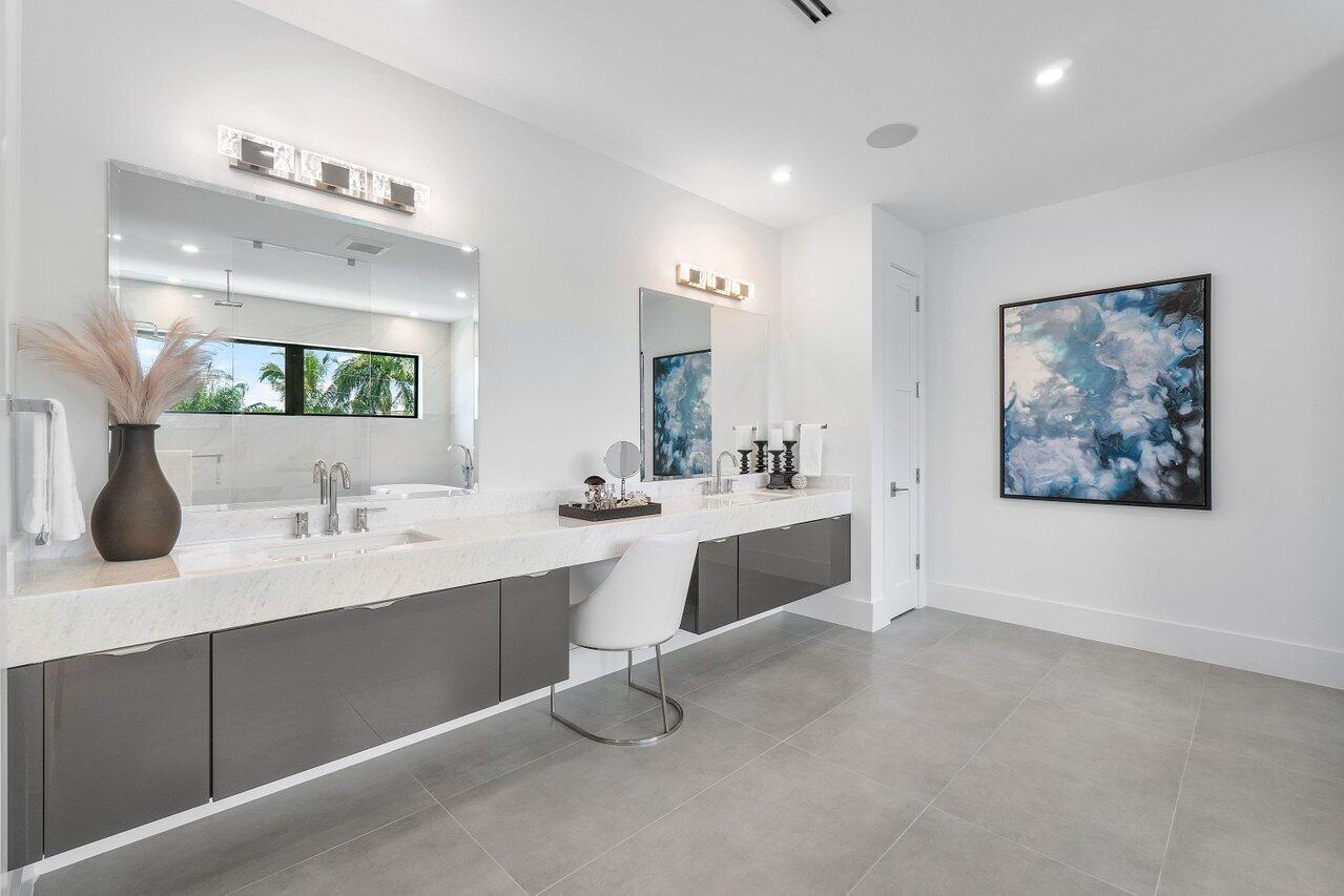 2737 NE 18th, Fort Lauderdale FL 33305