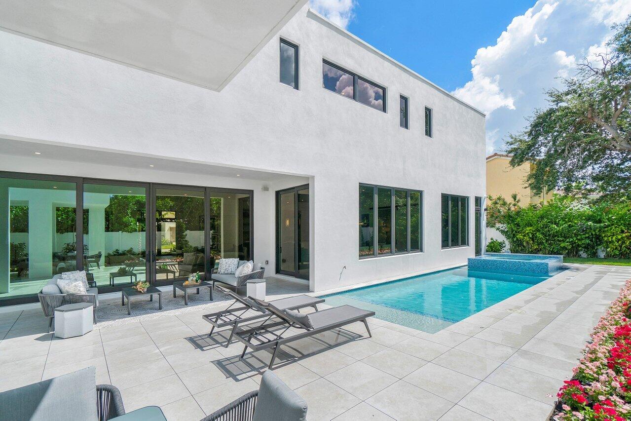 2737 NE 18th, Fort Lauderdale FL 33305
