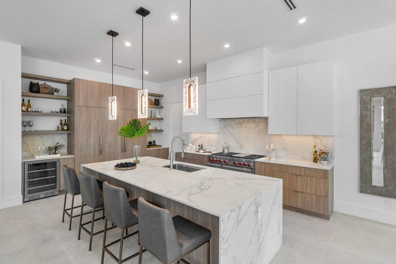 2737 NE 18th, Fort Lauderdale FL 33305