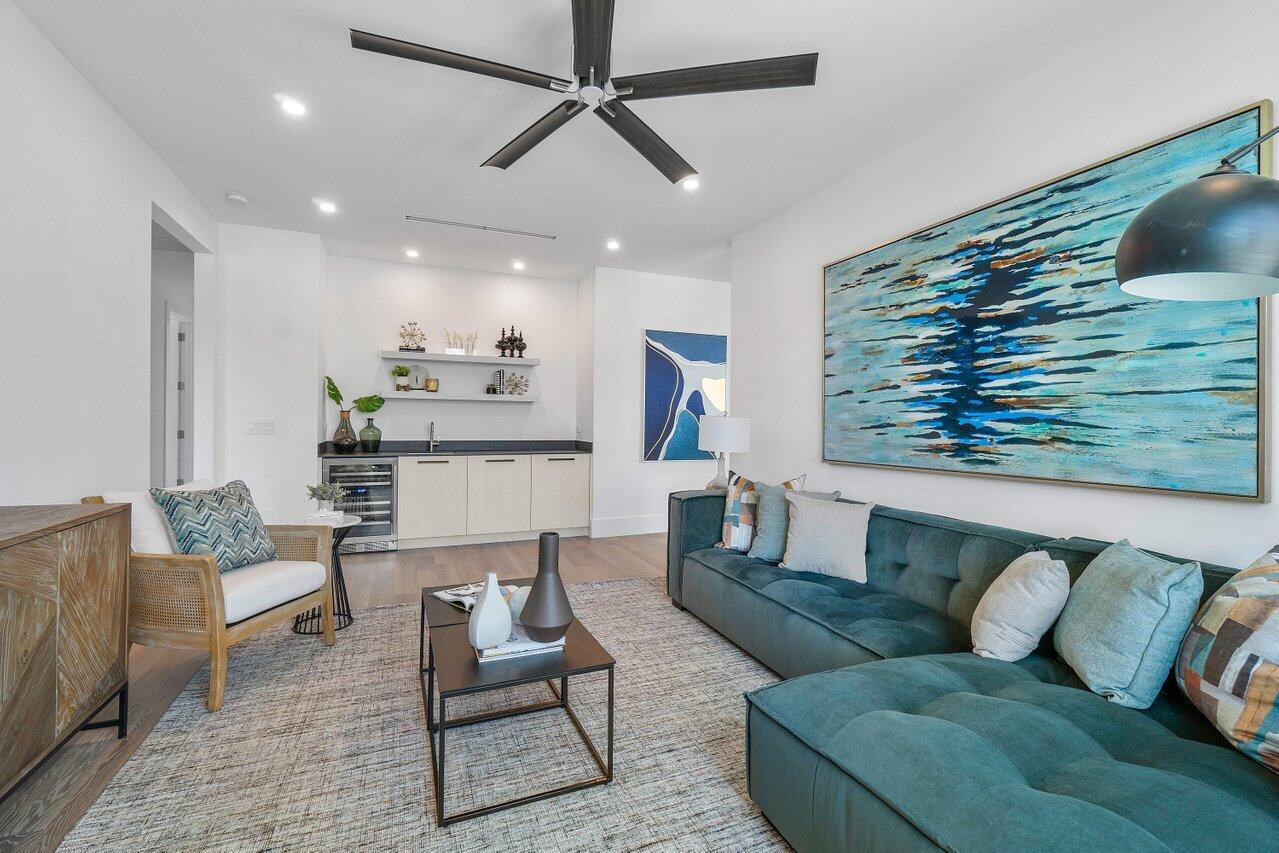 2737 NE 18th, Fort Lauderdale FL 33305