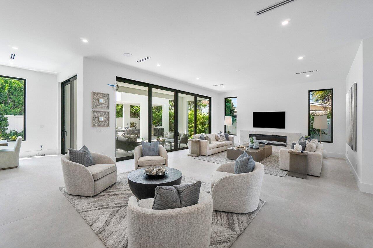 2737 NE 18th, Fort Lauderdale FL 33305
