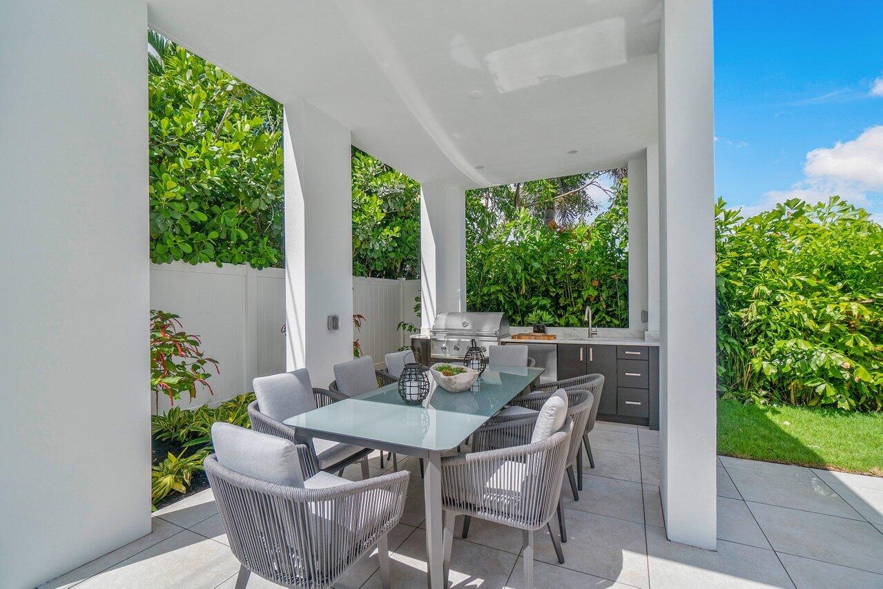 2737 NE 18th, Fort Lauderdale FL 33305