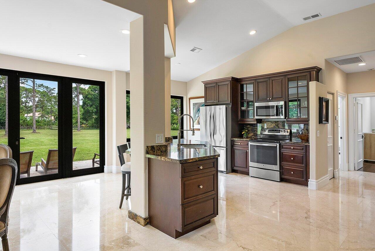 21677 El Bosque, Boca Raton FL 33428