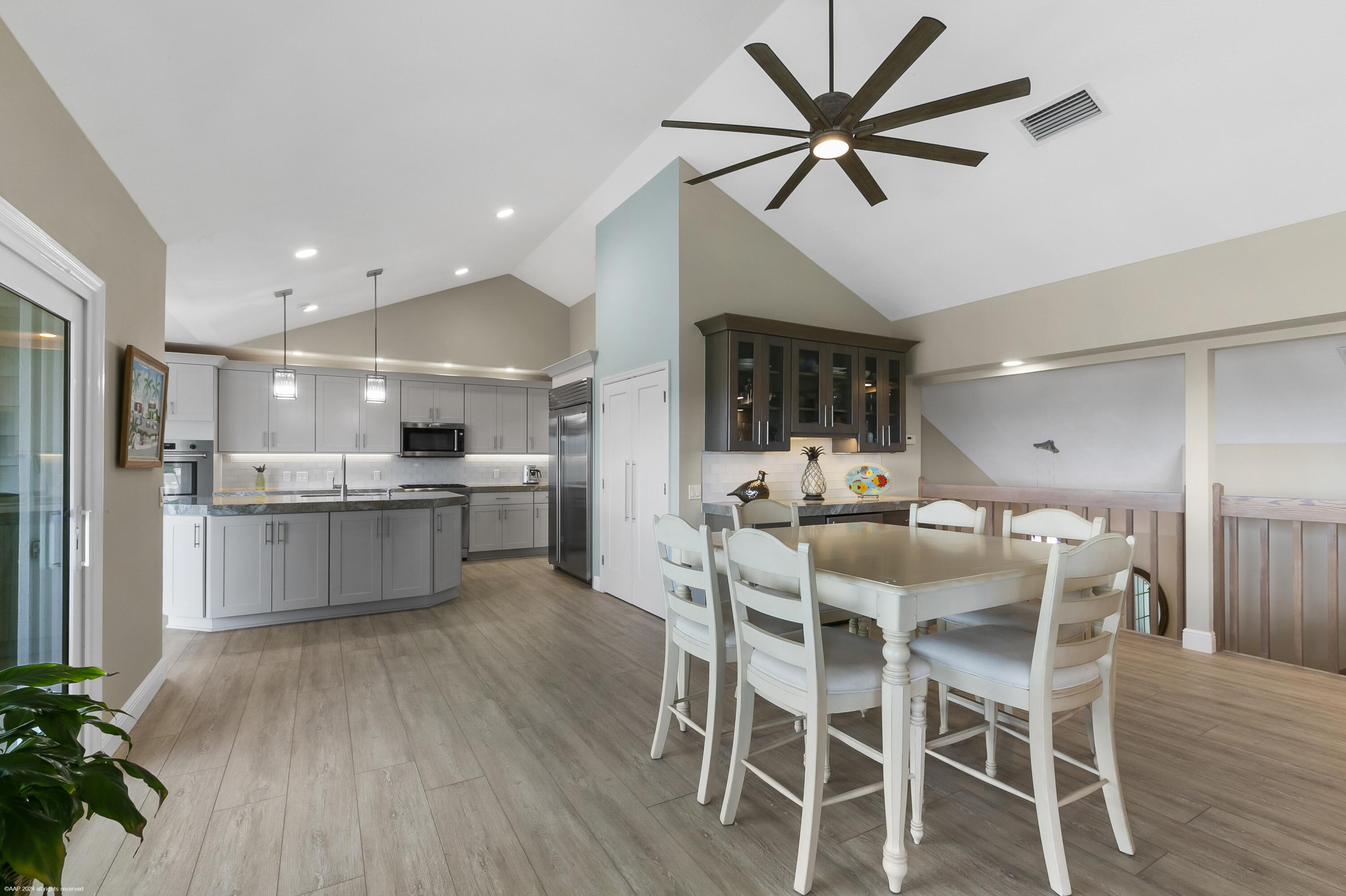 162 N Beach, Jupiter Island FL 33455