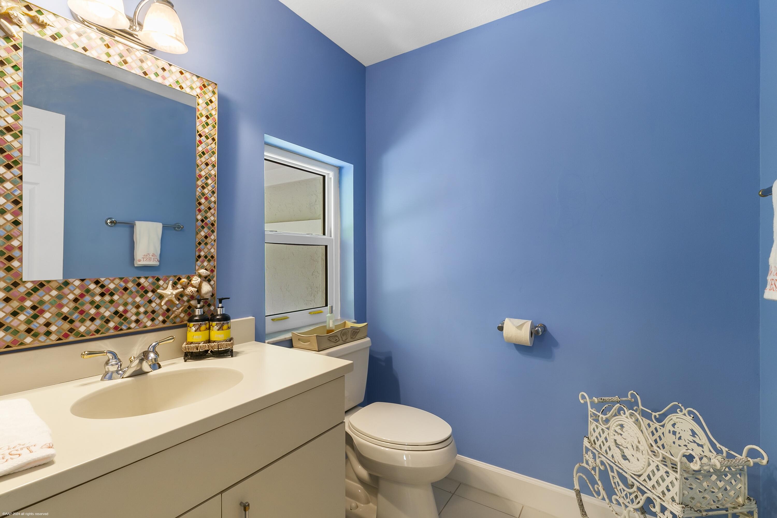162 N Beach, Jupiter Island FL 33455
