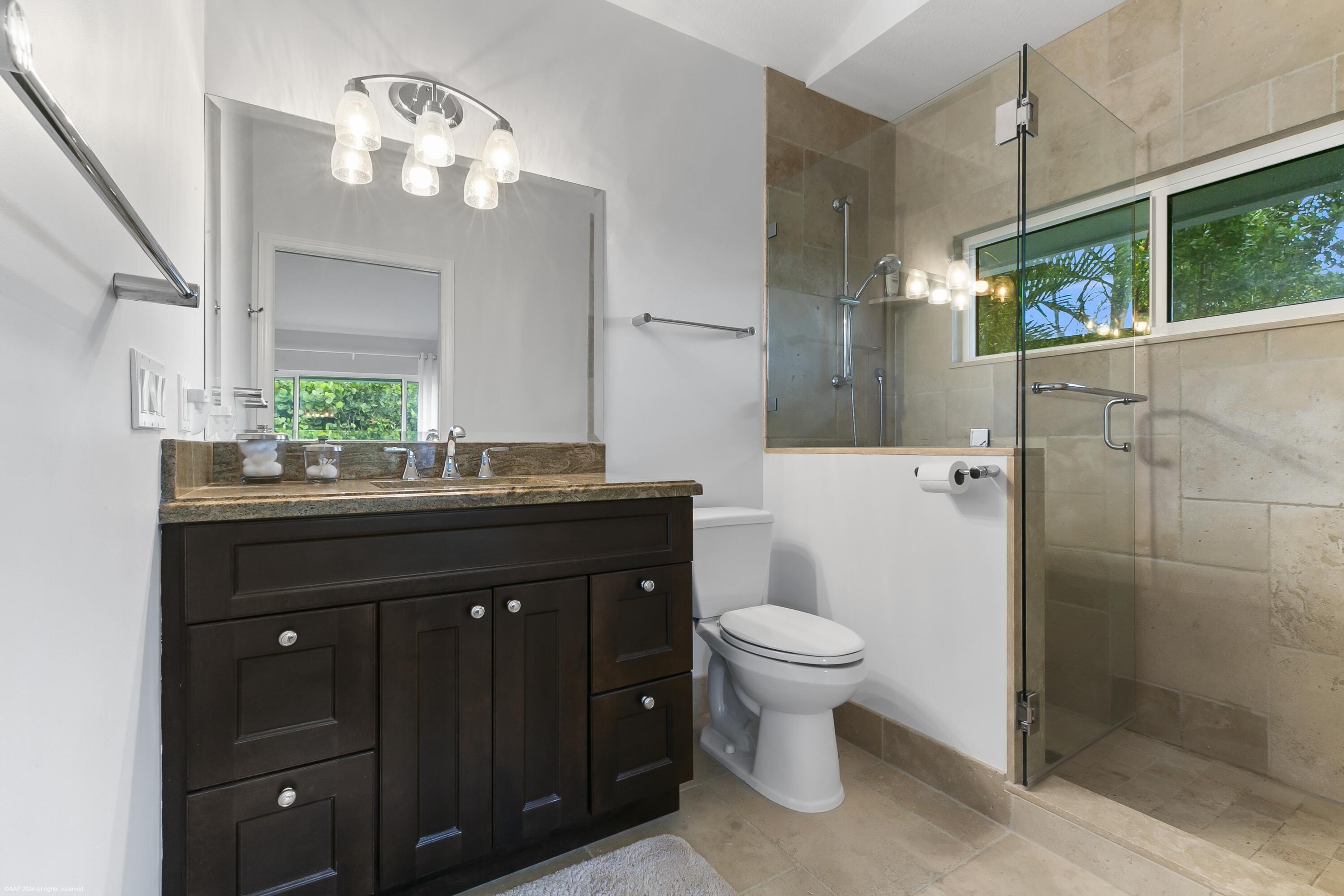 162 N Beach, Jupiter Island FL 33455