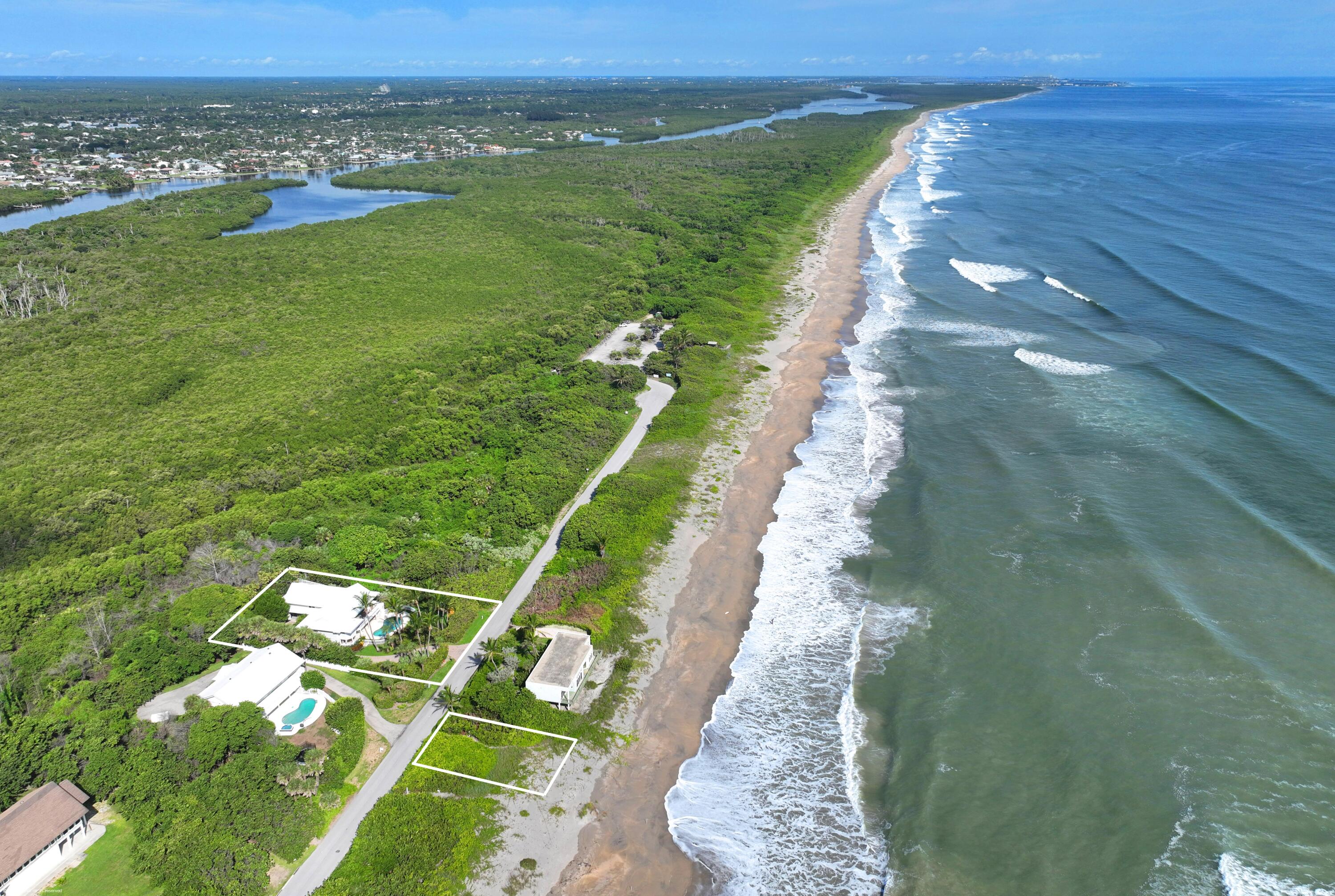 162 N Beach, Jupiter Island FL 33455