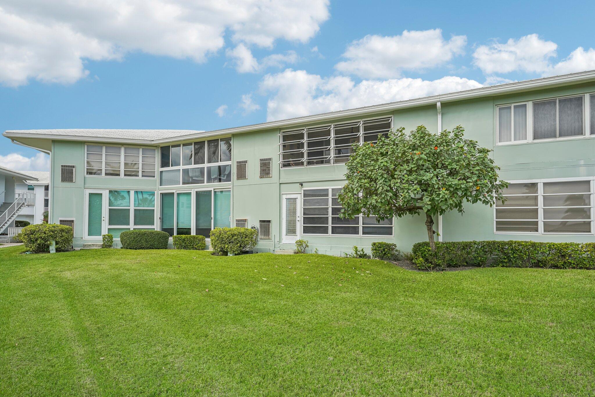 5540 N Ocean #212, Ocean Ridge FL 33435