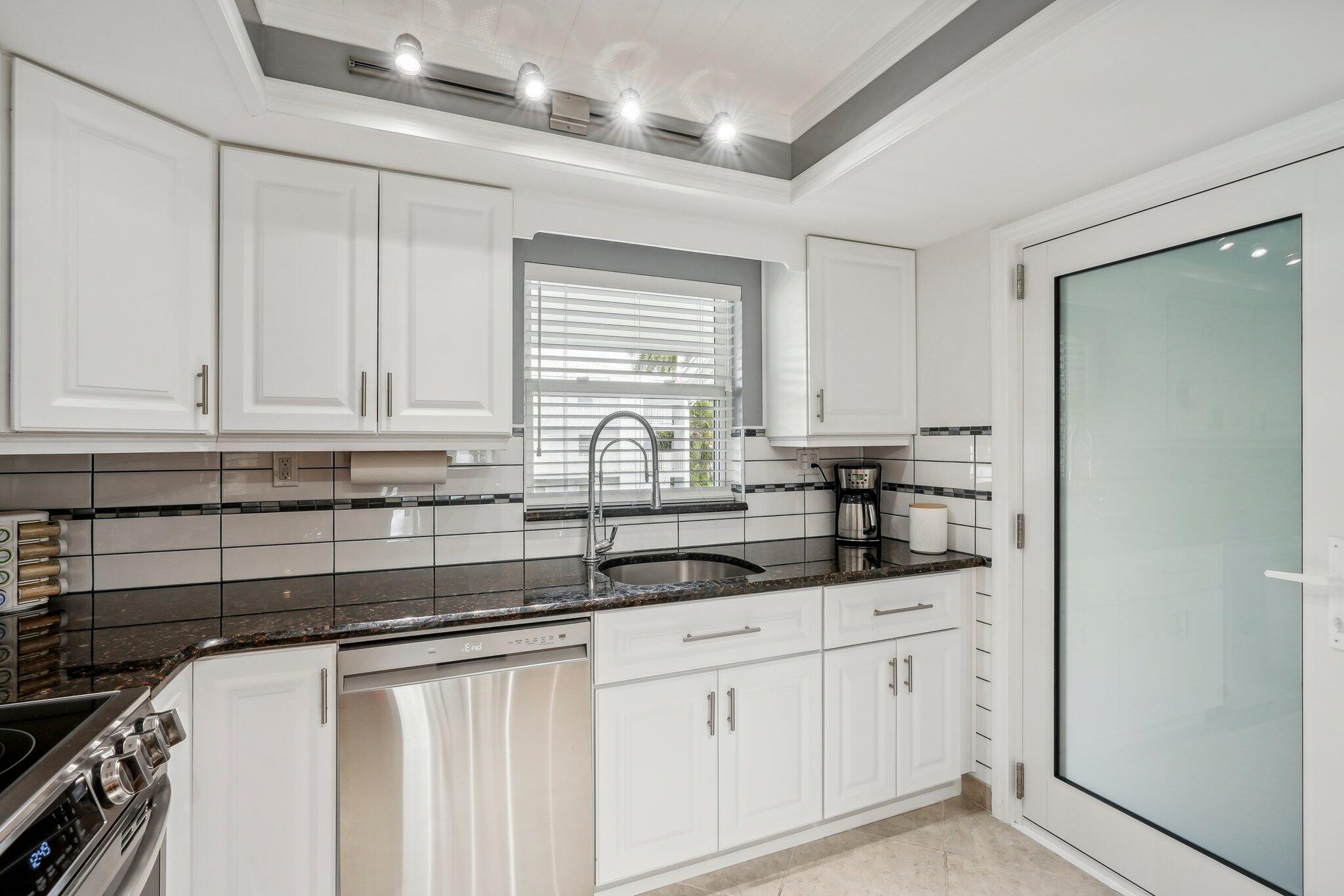 5540 N Ocean #212, Ocean Ridge FL 33435