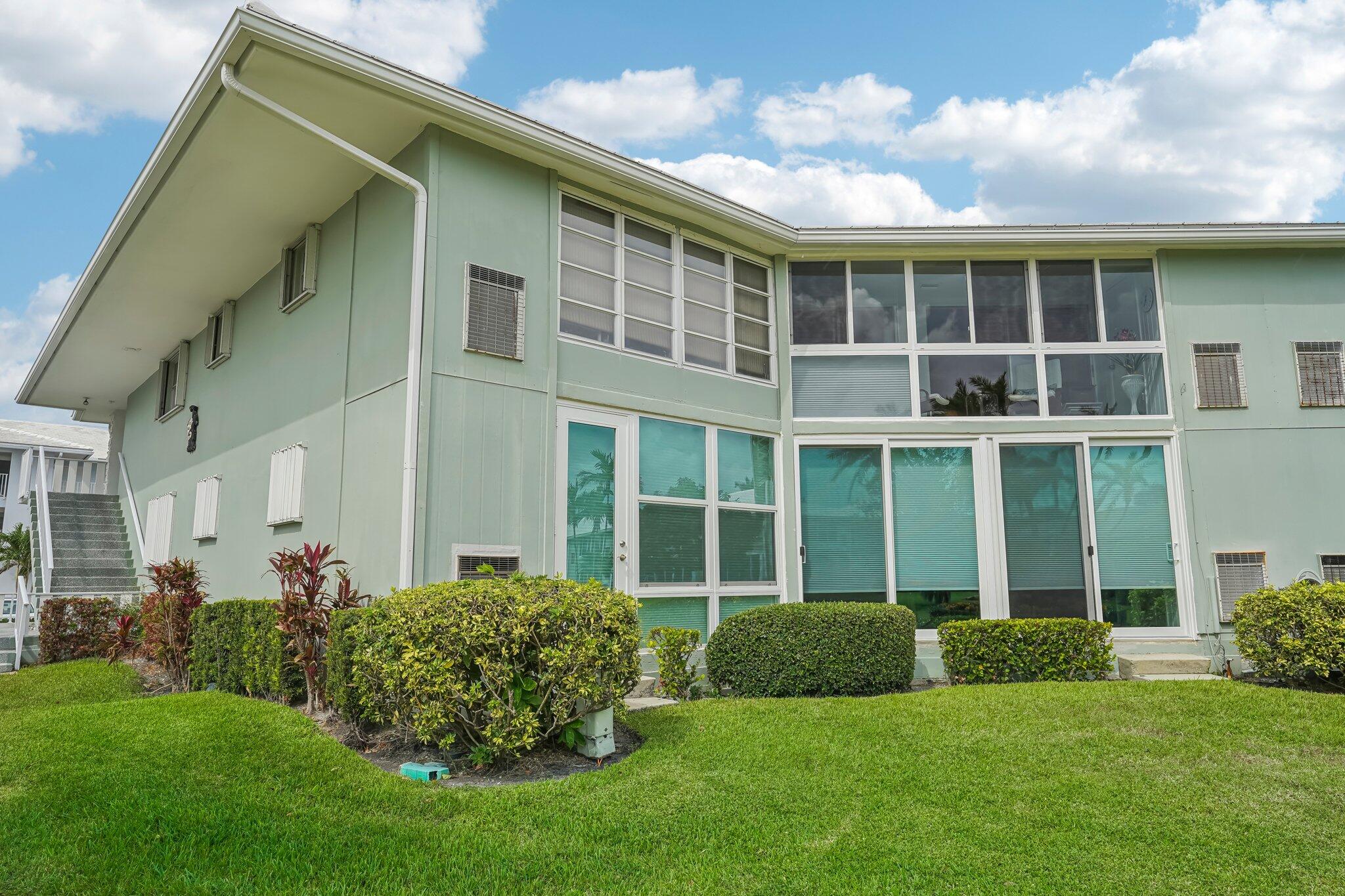 5540 N Ocean #212, Ocean Ridge FL 33435